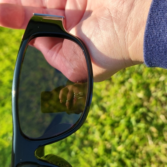 Gucci GG 1568/S  Sunglasses Black - Picture 8 of 16